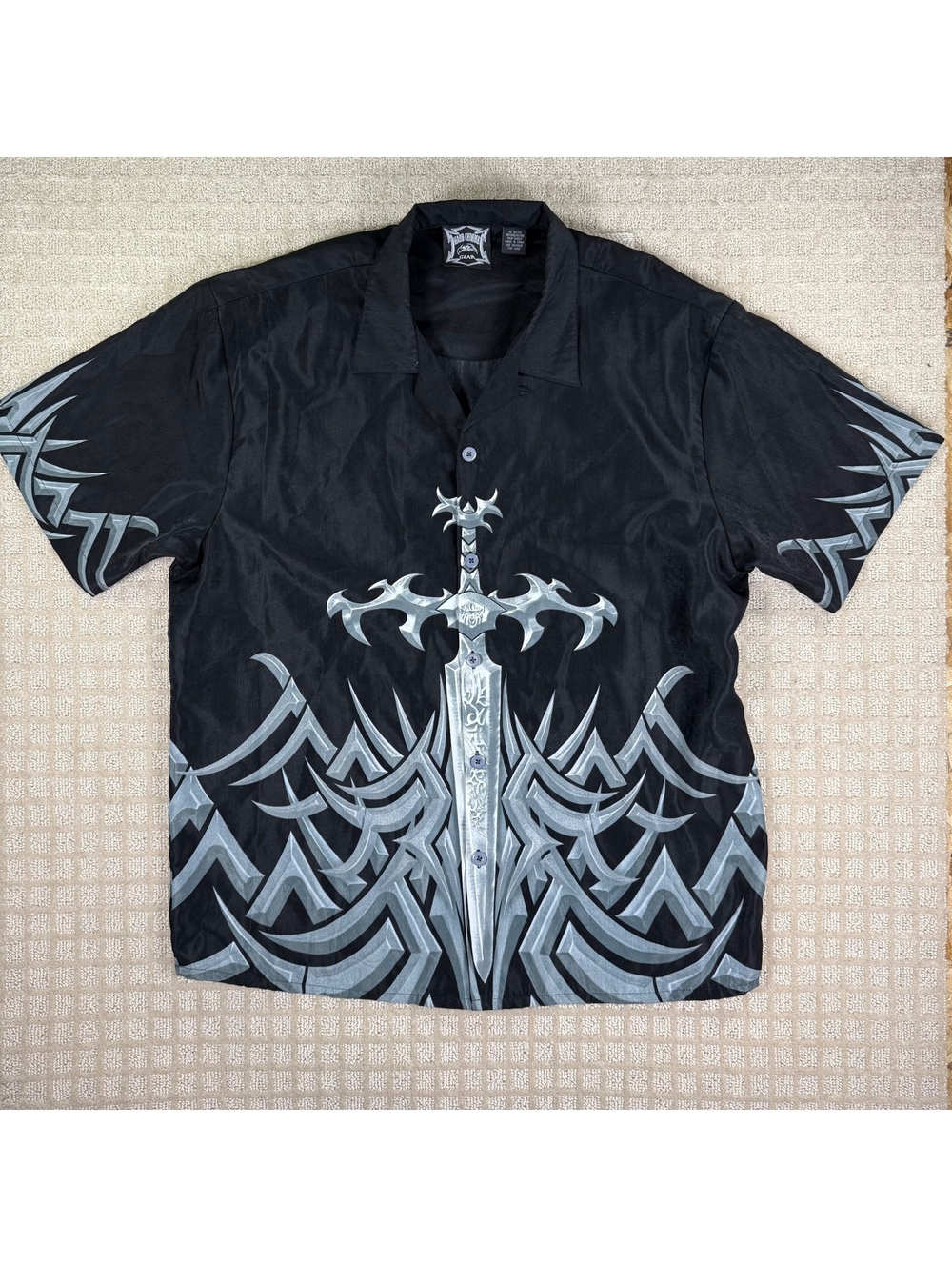 Hard Chrome Gear Black Sword Graphic Button Up Shirt XL